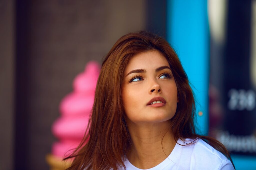 Italia Legalizzazione Cannabis Modella Cosmetica Cbd Ethera